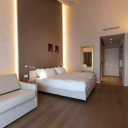 Monte Baldo ホテル